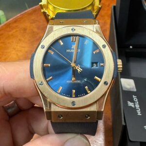 1 Hublot Classic Fusion 18k King Gold Blue 42mm 542.OX.7180.RX