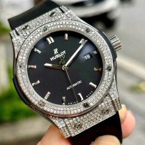 1 Hublot Classic Fusion Black Pave 42mm 542NX1171LR