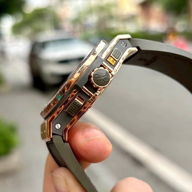 2 Hublot Big Bang Chronograph King Gold 341.PT.5010.LR 2 Hublot Big Bang Chronograph King Gold 341.PT.5010.LR