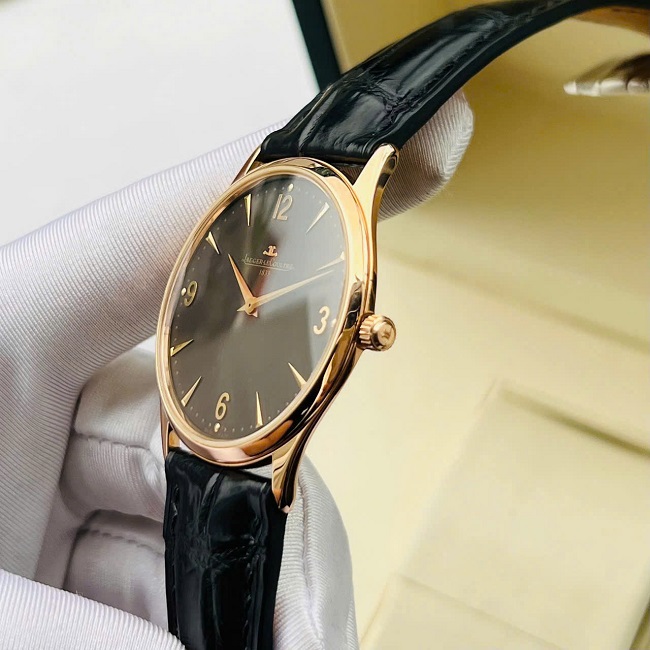 2 Jaeger-LeCoultre Master Control Ultra Thin 172.2.79.S 2 Jaeger-LeCoultre Master Control Ultra Thin 172.2.79.S