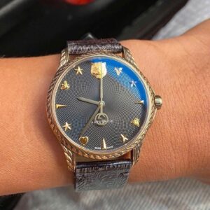 4 Gucci G-Timeless Automatic 126.4 18k Gold Au750