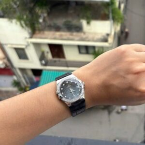 4 Omega Constellation Lady's Watch Quartz 12318356056001
