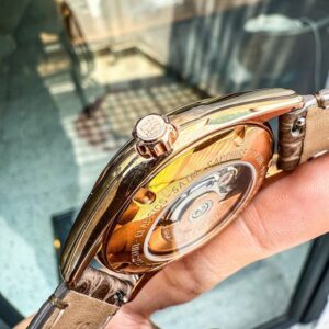 6 Frederique Constant Double Heart Beat FC-310LGDHB3B4