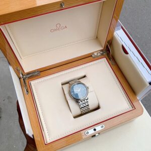 6 Omega DeVille Prestige Chronometer 424.10.40.20.03.001