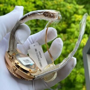 3 Omega Seamaster Planet Ocean CeraGold 232.63.42.21.04.001