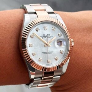 3 Rolex DateJust 126331 MOP Demi hong 18k coc so kim cuong