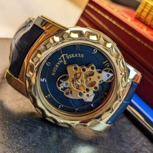 3 Ulysse Nardin co che Tourbillon tren kim phut 026 88 18k Au750