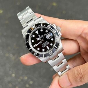 5 ROLEX SUBMARINER DATE 116610LN mat den 40MM