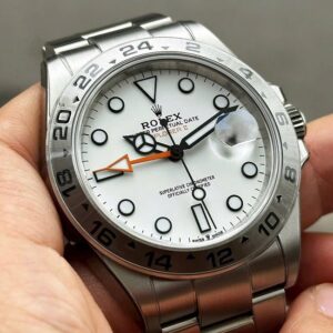 5 Rolex Explorer II GMT 226570 - 0001 mat so trang