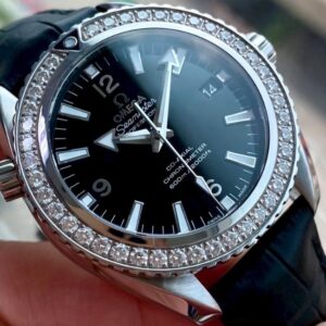 Omega Seamaster Planet Ocean niềng kim - có van xả khí heli 232.18.42.21.01.001 42mm 2