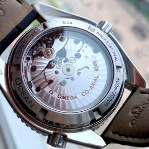 Omega Seamaster Planet Ocean niềng kim - có van xả khí heli 232.18.42.21.01.001 42mm 3