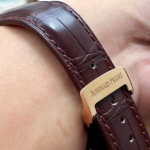 Audemars Piguet Jules Audemars Chronograph mặt men 18k Rose Gold 26100OR.OO.D088CR.01 5