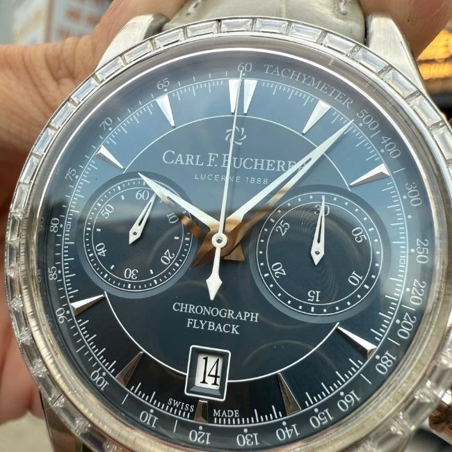 Carl F. Bucherer Flyback Niềng lên kim Baguette mặt xanh Navy Blue 00.10919.08.93.01 3 Carl F. Bucherer Flyback Niềng lên kim Baguette mặt xanh Navy Blue 00.10919.08.93.01 3