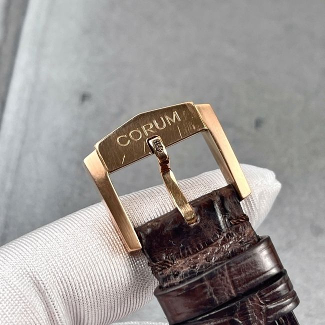 Corum Admirals Cup 984.101.55_0001 AK12 vỏ đa giác Vàng khối 18k Automatic 2