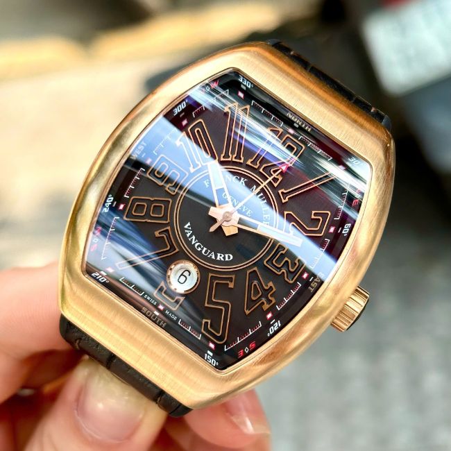 Franck Muller Vanguard V41 SC DT Vàng khối 18k 1 Franck Muller Vanguard V41 SC DT Vàng khối 18k 1