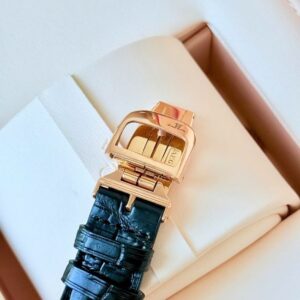 JLC Triple Calendar kim báo cót Q151242A vàng khối 18k Au750 3
