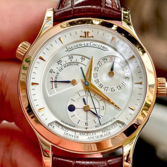 Jaeger-LeCoultre Master Geographic Automatic Master Control 1000 Hours 142.2.92 18k Au750 4 Jaeger-LeCoultre Master Geographic Automatic Master Control 1000 Hours 142.2.92 18k Au750 4