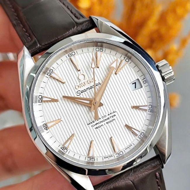 Omega Seamaster AT Co-Axial kim cọc vàng 231.13.39.21.02.003