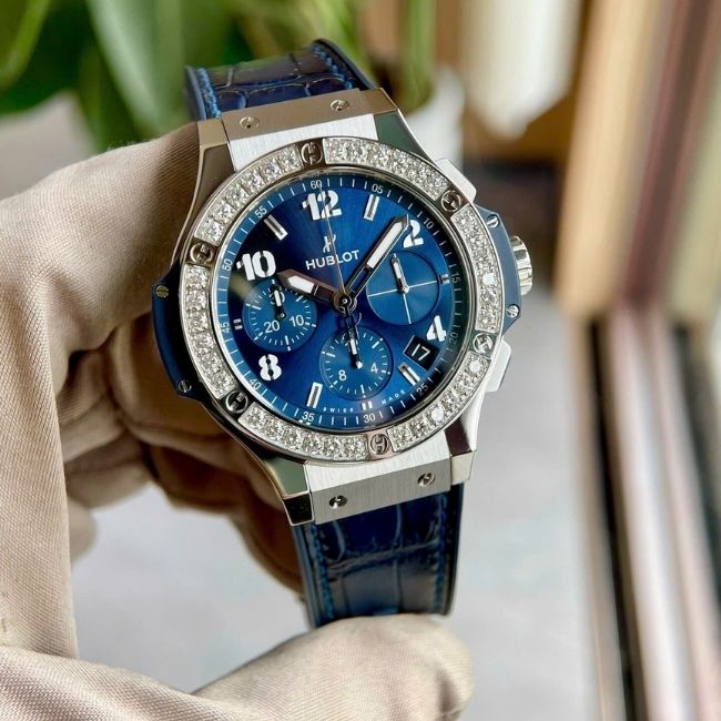Hublot Big Bang Titanium Chronograph xanh navy niềng kim 341.SX.7170.LR.1204 41mm 6 Hublot Big Bang Titanium Chronograph xanh navy niềng kim 341.SX.7170.LR.1204 41mm 6