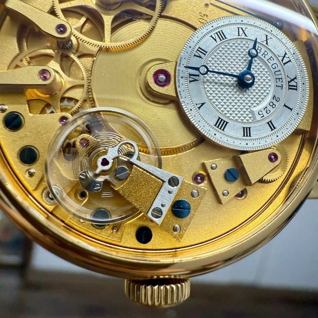 Breguet Tradition lộ máy xuyên thấu Vàng khối 18k - mặt số vàng trắng 18k đánh vân thủ công 4