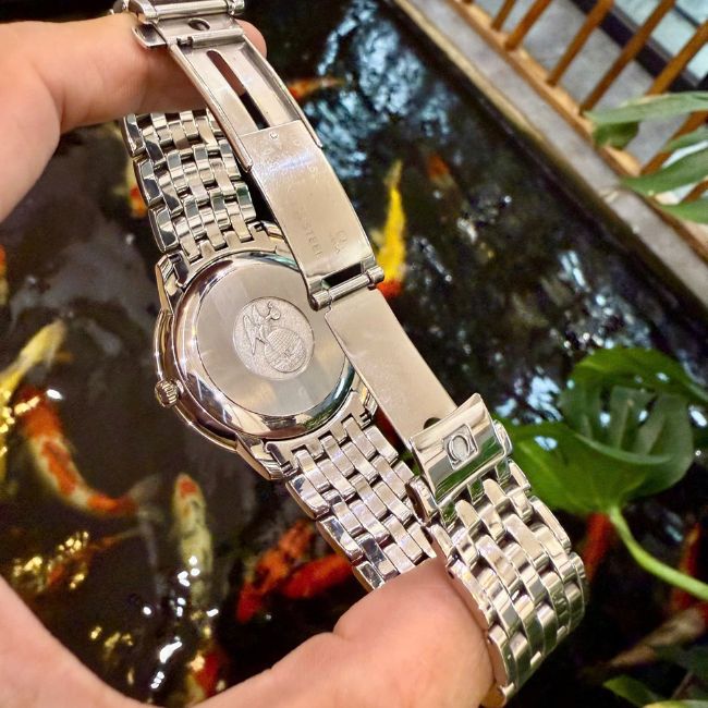 Omega De Ville Prestige Coaxial Watch 36.8mm mặt xanh blue - đáy khắc vị thần thời gian 8