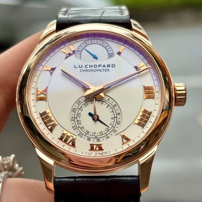 Chopard L.U.C Quattro Cót tay - Vàng đúc 18k - máy trữ cót 9 ngày 2