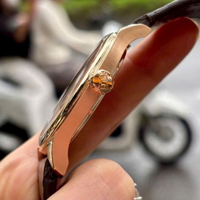 Chopard L.U.C Quattro Cót tay - Vàng đúc 18k - máy trữ cót 9 ngày 3