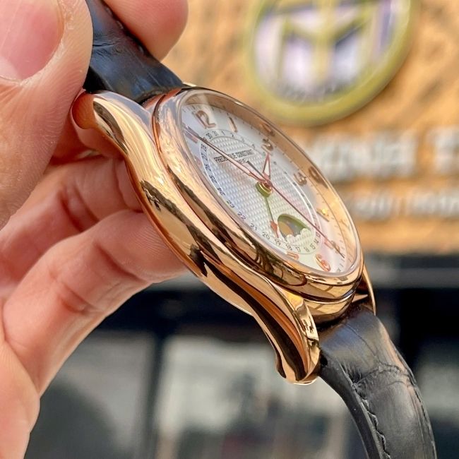 FC Du thuyền MoonPhase Automatic bọc vàng Limited 1888 chiếc 4