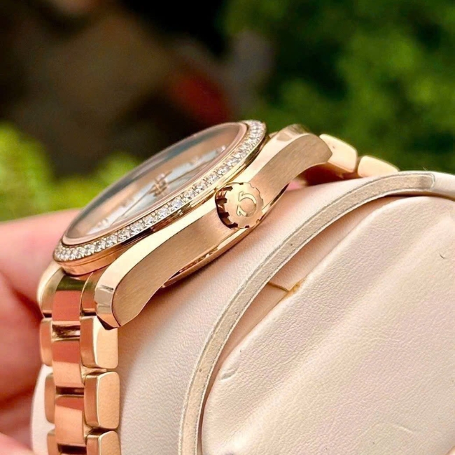 Omega AT Vàng ròng đúc 18k mặt xà cừ - cọc kim - niềng kim - máy 8501 6