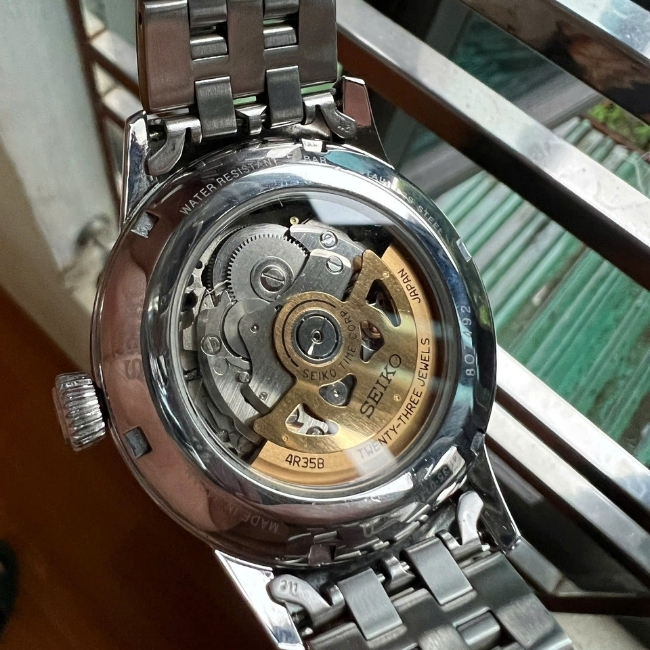 Seiko Presagge Cocktail mặt xanh trải tia Automatic 4