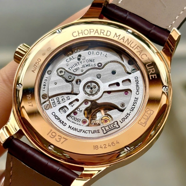Chopard L.U.C Classic 1937 Automatic 18k Rose Gold 42mm 161937-5001 3