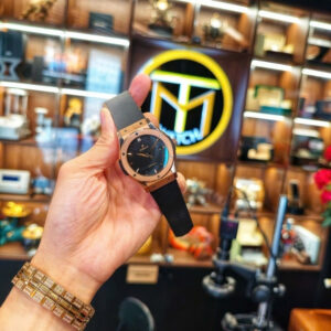 Hublot Classic Vàng đúc 18k Automatic 42mm - mặt đen - dây cao su 1 (2)