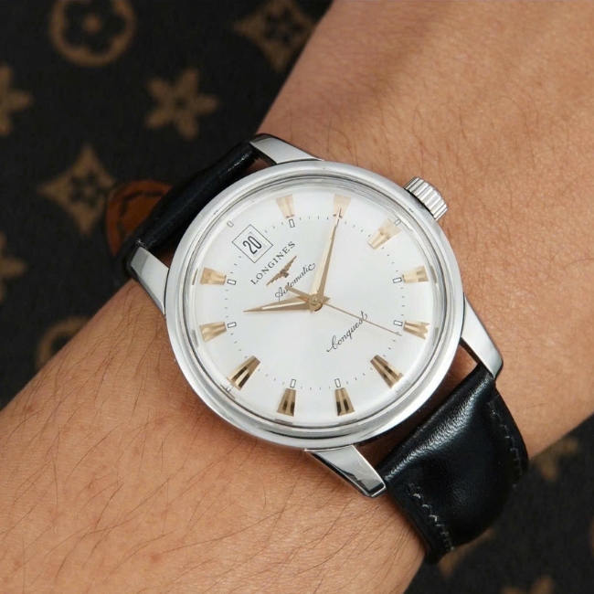 Longines Conquest Heritage Automatic mề đay vàng đúc 18k L1.611.4.75.4 35mm 6
