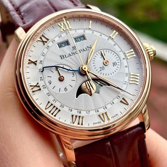 Blancpain Villeret Chronograph Monopusher 40mm 6685-3642-55B Vàng đúc 18k 1