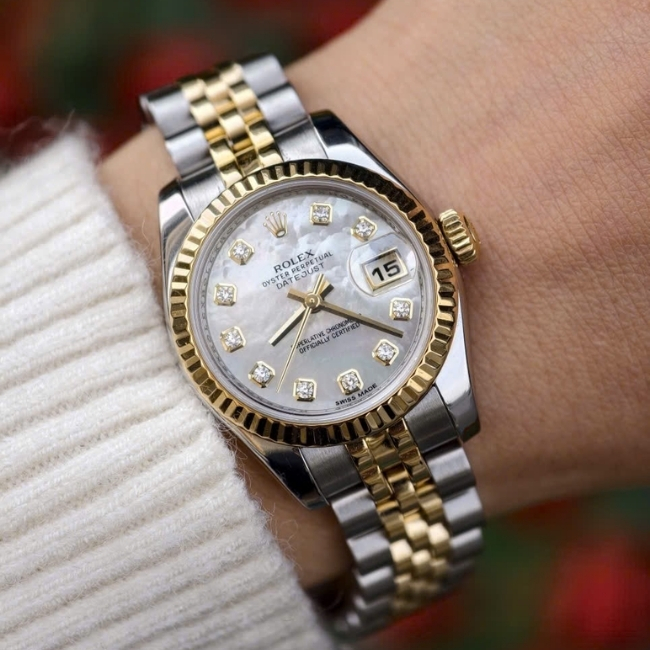 Rolex DateJust nữ mặt xà cừ - cọc số kim cương - Demi 18k - Jubilee 7