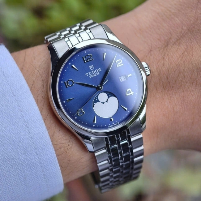Tudor 1926 Luna 39mm M91560-0002 Blue Dial Moon Phase 1