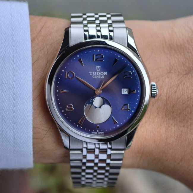 Tudor 1926 Luna 39mm M91560-0002 Blue Dial Moon Phase 3