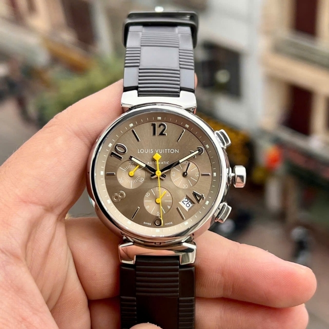 Louis Vuitton Tambour Chronograph Automatic Watch Q1122 40mm 1