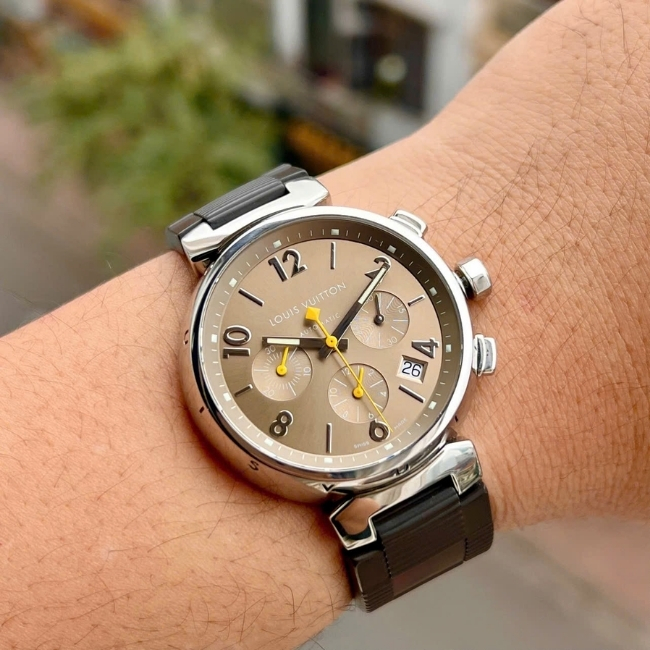 Louis Vuitton Tambour Chronograph Automatic Watch Q1122 40mm 6