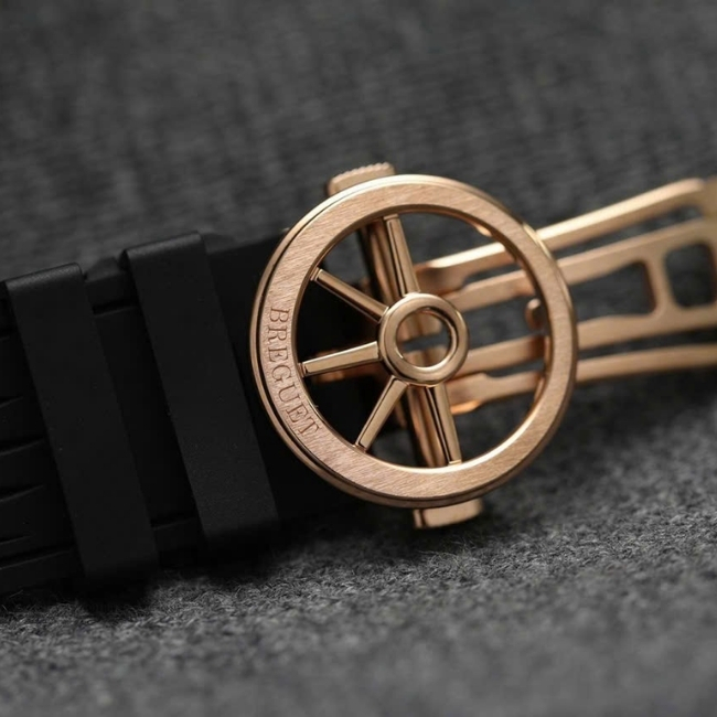 Breguet Marine 18k Rose Gold 40mm Automatic 5517BR_12_5ZU 6