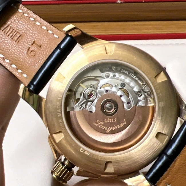 LONGINES HYDRO CONQUEST MOP Vàng đúc 18k - cọc số kim cương - 39mm 5
