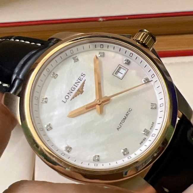 LONGINES HYDRO CONQUEST MOP Vàng đúc 18k - cọc số kim cương - 39mm 6