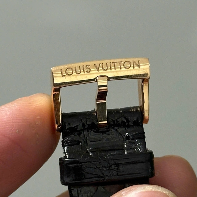 LOUIS VUITTON EMPRISE Quartz Q321M0 Vàng đúc 18k 22mm 5