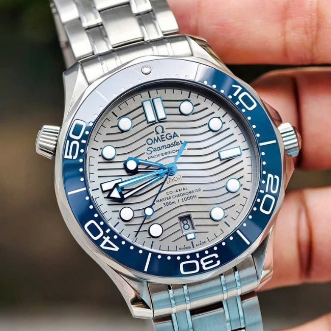 Omega Seamaster Diver 300 mặt xám 42mm - Master Coaxial - có van xả khí heli 4