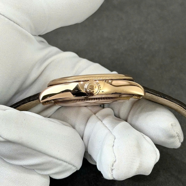 Rolex Cellini Date 50515-0009 Vàng đúc 18k - mặt trắng trải tia 4