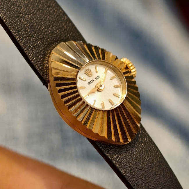 Rolex nữ Chameleon 9667 Vàng đúc 18k - máy cót tay 5
