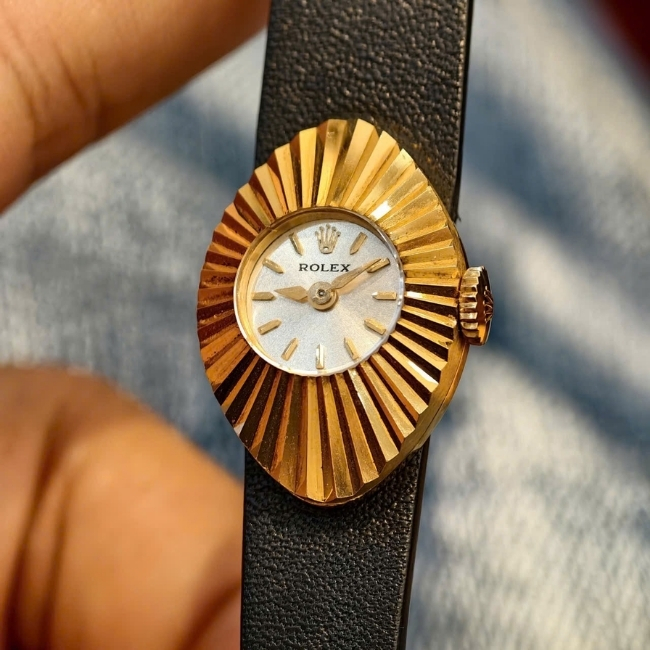 Rolex nữ Chameleon 9667 Vàng đúc 18k - máy cót tay 6