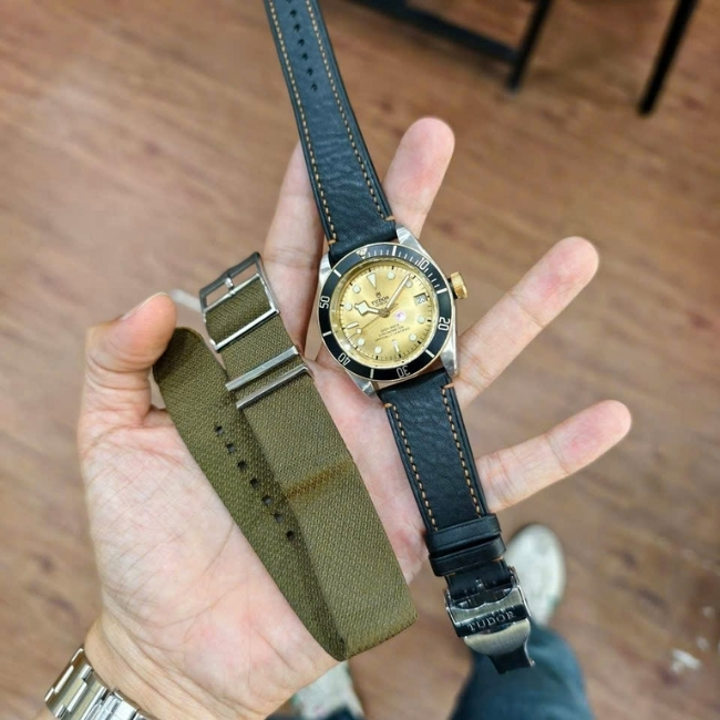 Tudor BlackBay Heritage Automatic M79733N-0006 mặt số tia vàng 41mm 2