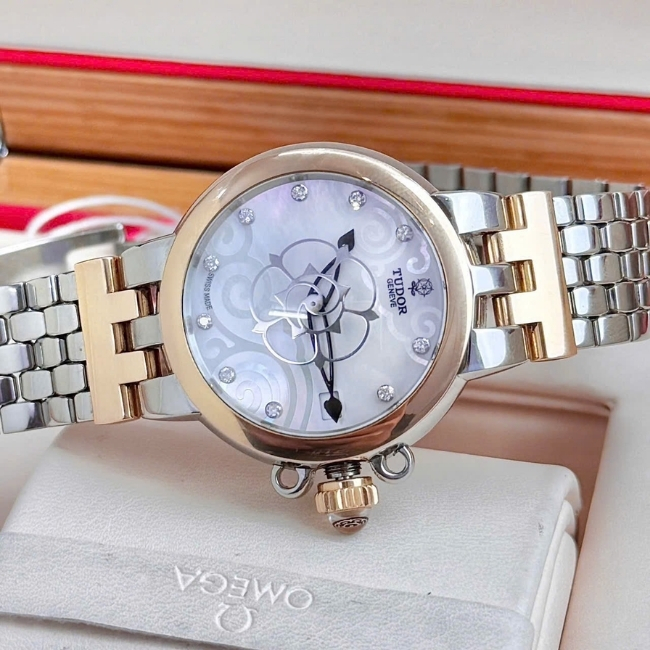 Tudor Glamour Clair 35701 - Demi 18k - mặt xà cừ - cọc số 10 viên kim cương - Automatic 5