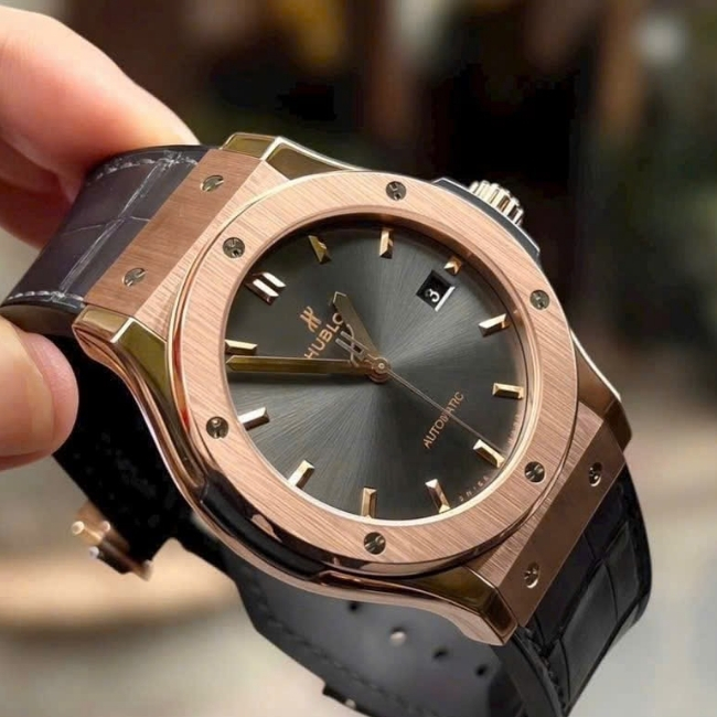 Hublot Classic Fusion Titanium 18k King Gold 42mm 542.OX.7081.LR - mặt xám trải tia 3